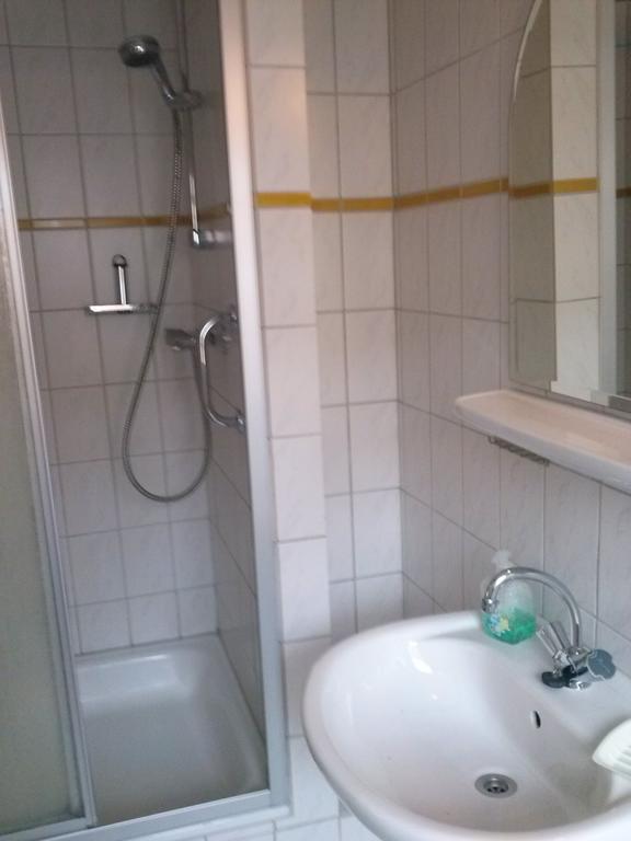 Weinhaus Hotel Norddeich (Norden) Quarto foto
